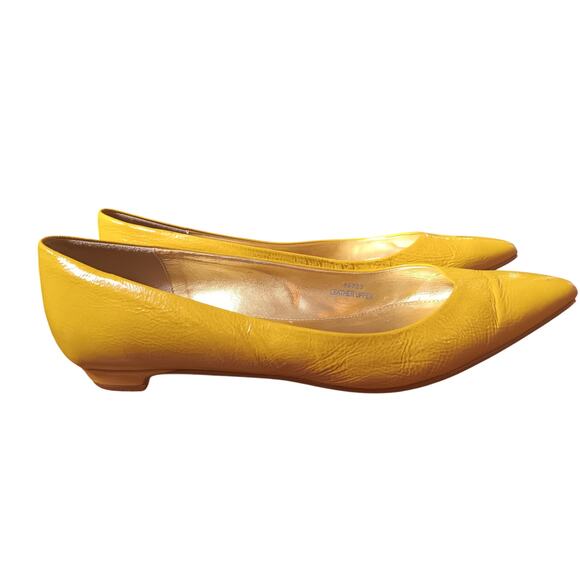 J. Crew Pointed toe Italian Leather Yellow flats size 8.5 - Picture 1 of 6